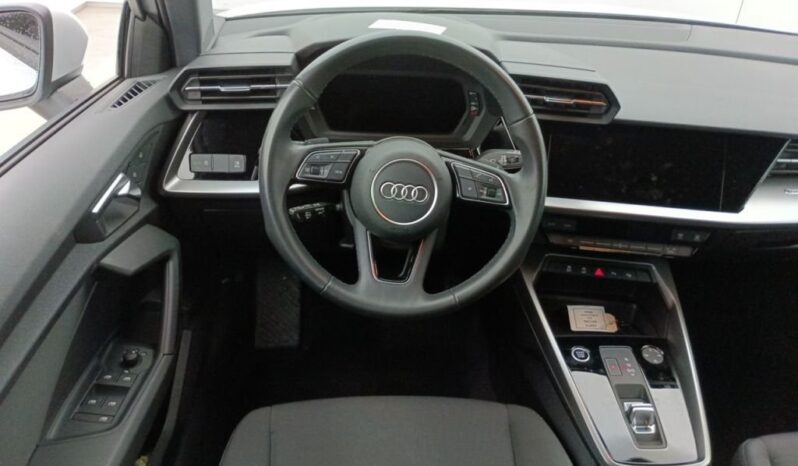 
								Audi A3 Sportback 35 TFSI Attraction – Benzina – Automatic – 150 hp – 42.310 km full									