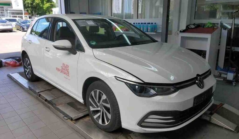 
								Volkswagen Golf 1.4 Style -PlugIn-Hibrid – Automatic – 150 hp – 42.195 km full									