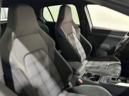 
										Volkswagen Golf GTE 1.4 – Hibrid – Automatic – 150 hp – 114.135 km full									